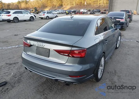 2017 Audi A3 2.0T Premium z USA, uszkodzony, nr VIN WAUJ8GFF1H1006197